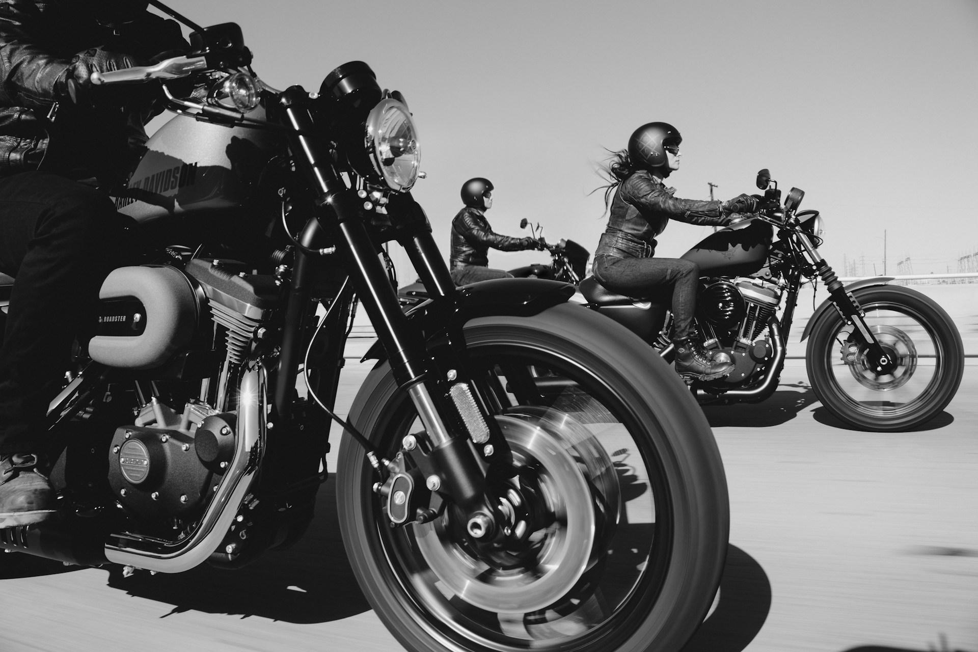 MotoStrangers